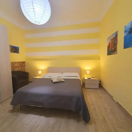 Tecla House Апартаменты