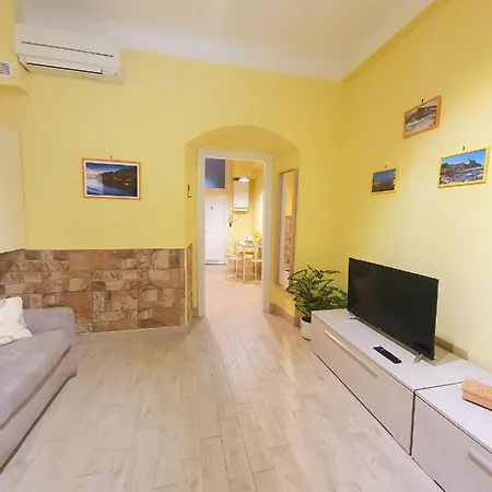 Tecla House Daire La Spezia