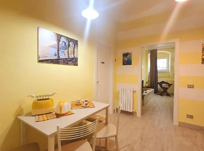 Tecla House La Spezia